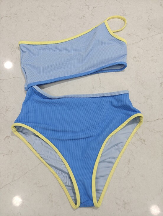 Other - BEACH RIOT Swim || Medium